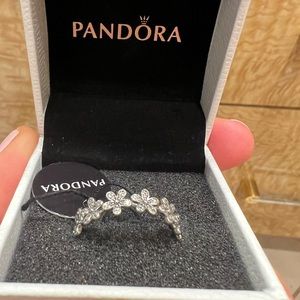 Size 9 pandora ring never worn with tag still on it!